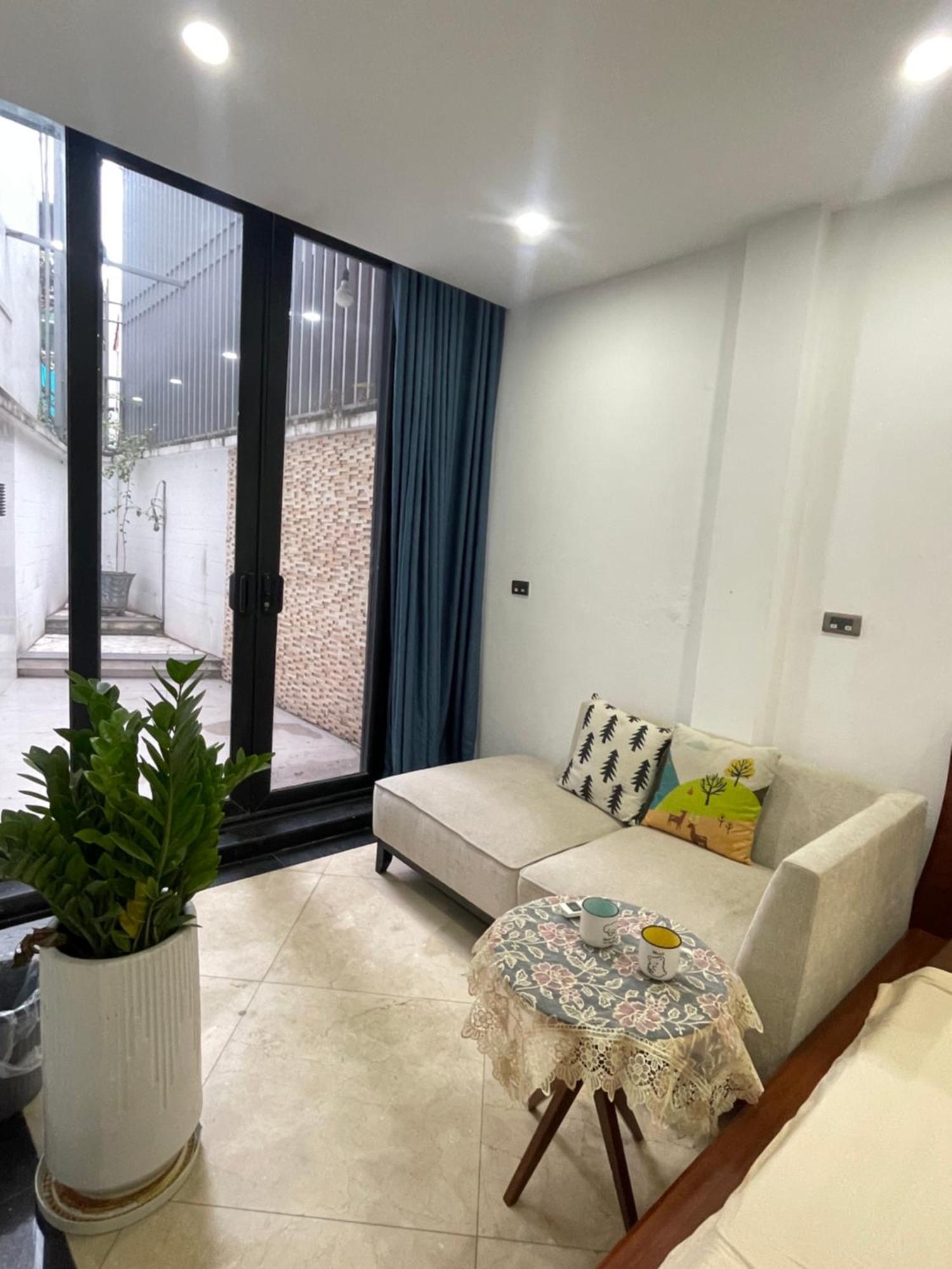 67111 Cozy Close Ho Tay Hà Nội