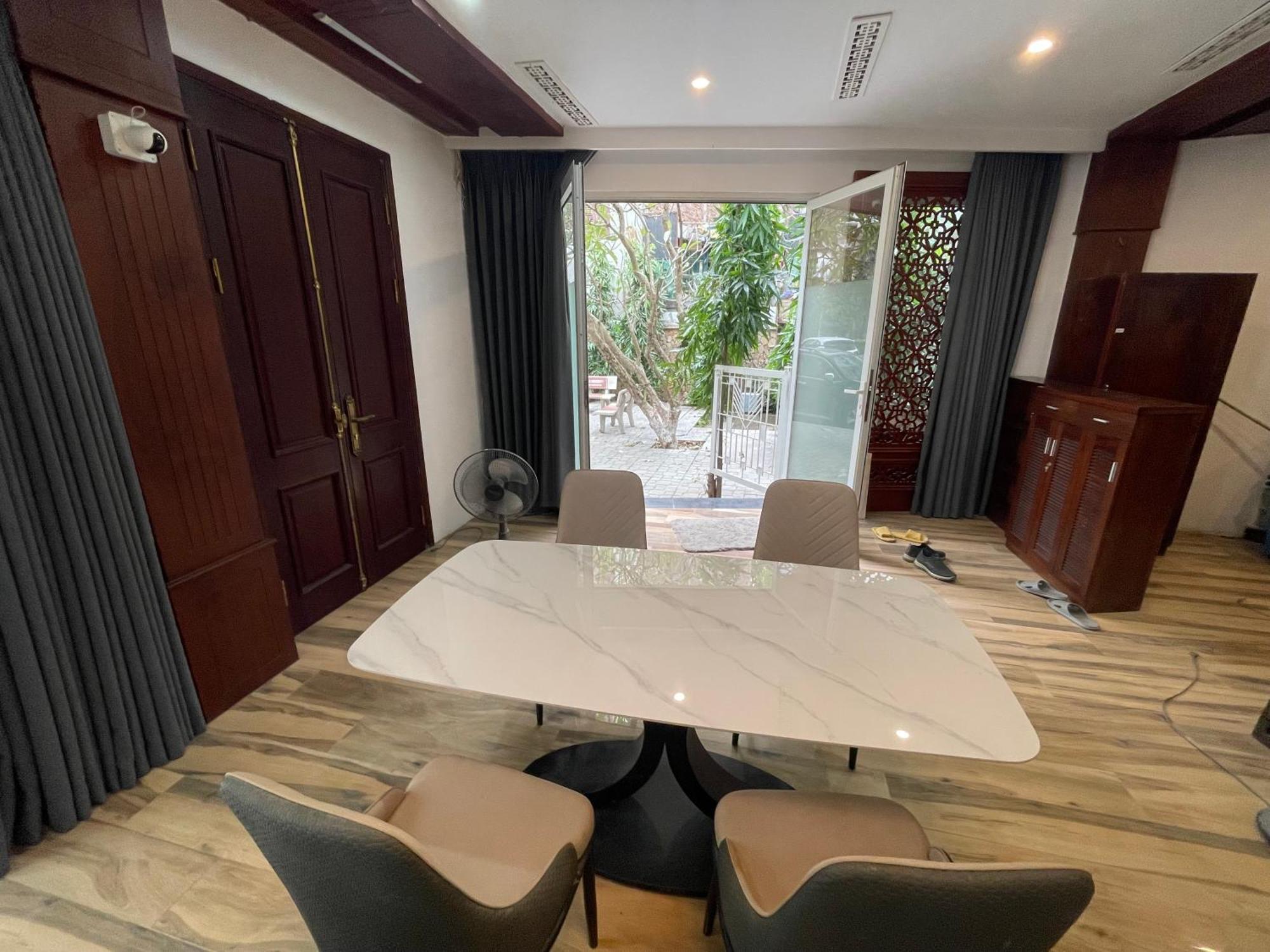 67111 Cozy Close Ho Tay Hà Nội