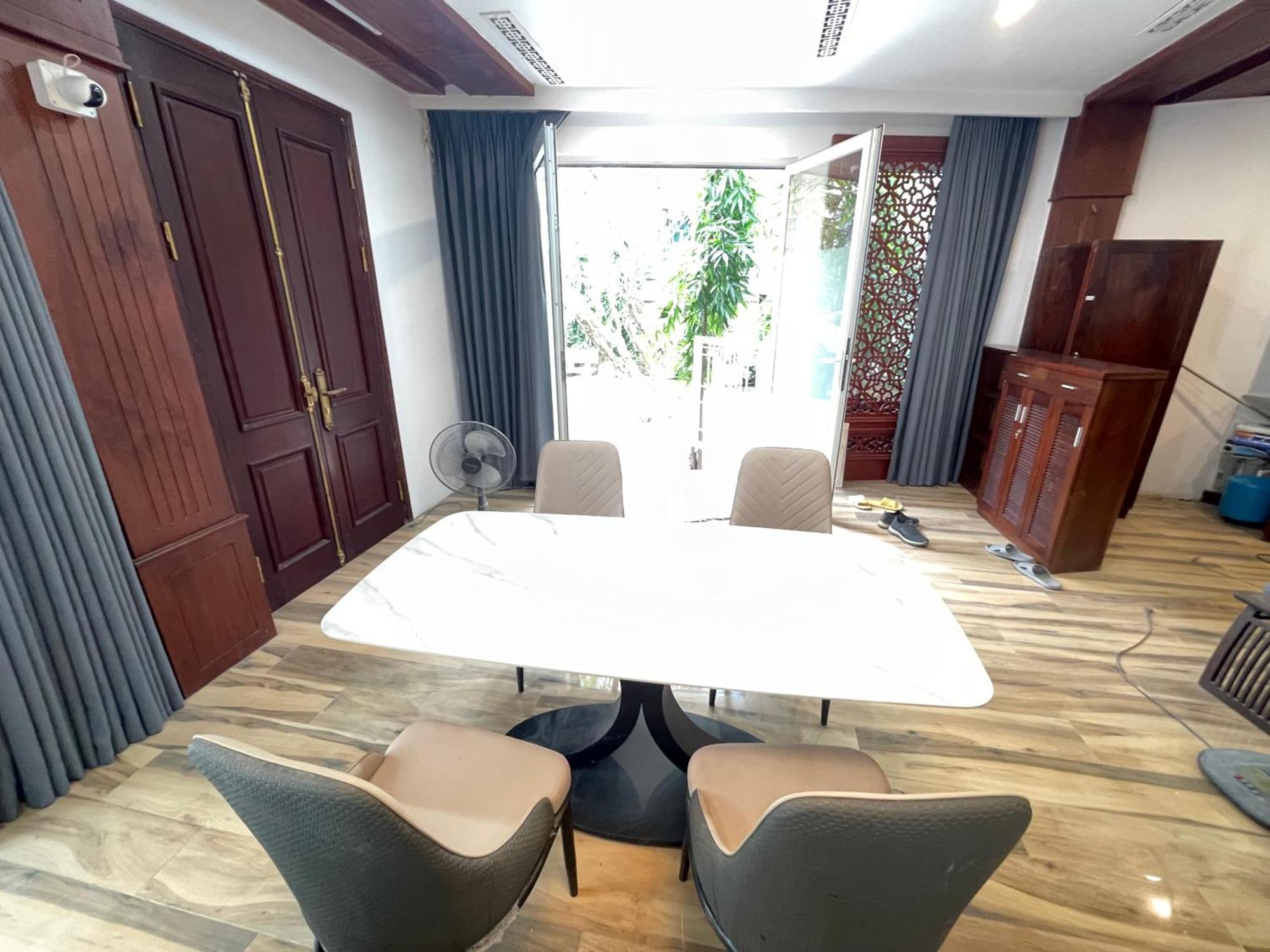 67111 Cozy Close Ho Tay * Hà Nội