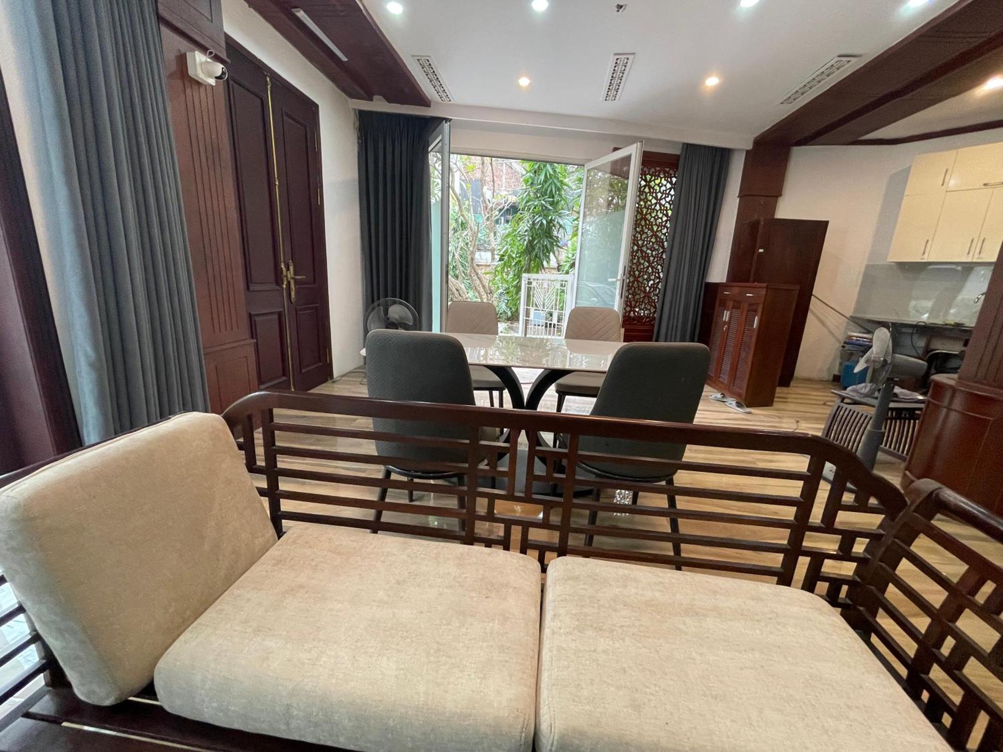 Khách sạn hẻo lánh 67111 Cozy Close Ho Tay Hà Nội